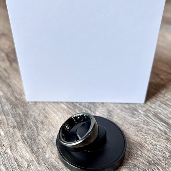 Oura Ring Gen3 Horizon - Black - Size 11 - Picture 2 of 4
